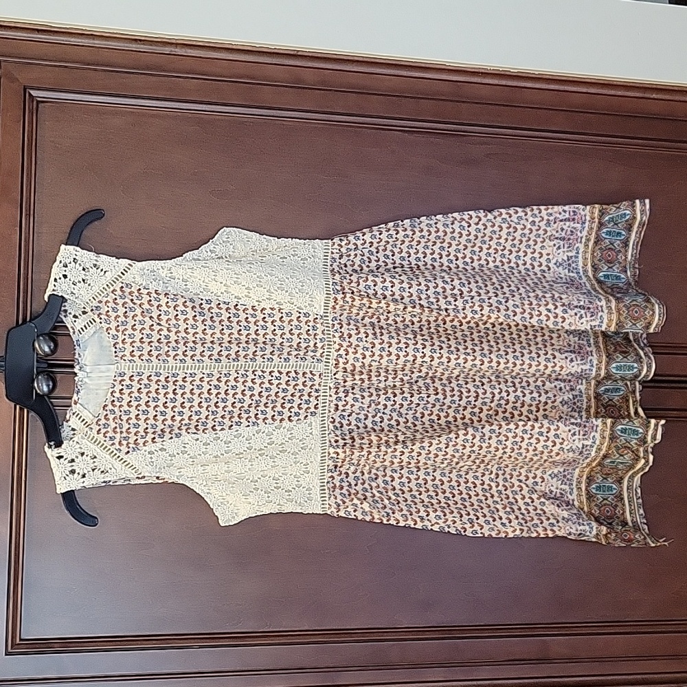 Doe & Rae Modcloth Patterned Peasant Dress Sz L Crochet and Lace
